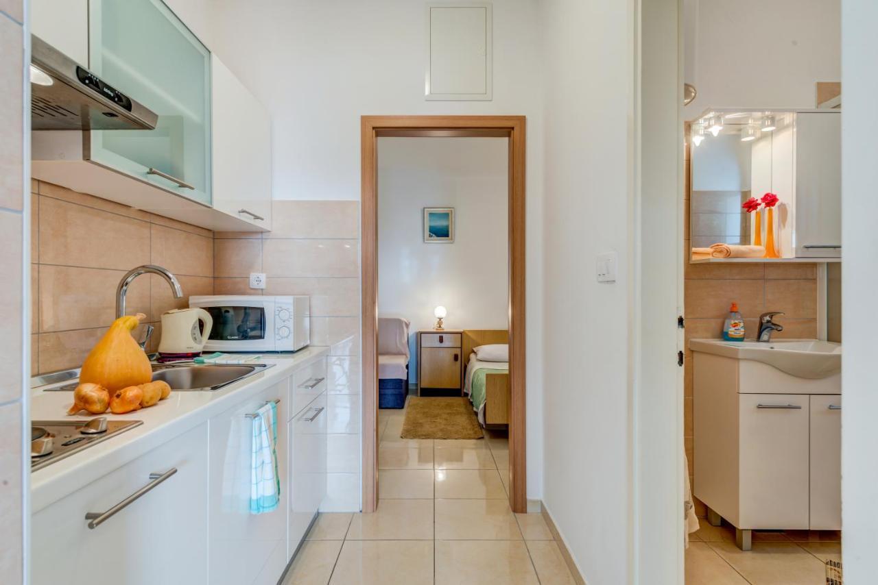 Nemira Beach Getaway Omiš Dış mekan fotoğraf